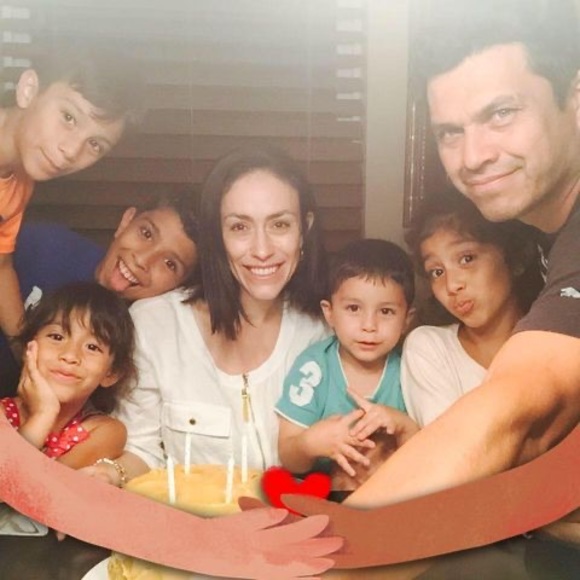 Meet your Posher, Jeovana - Picture 1 of 1